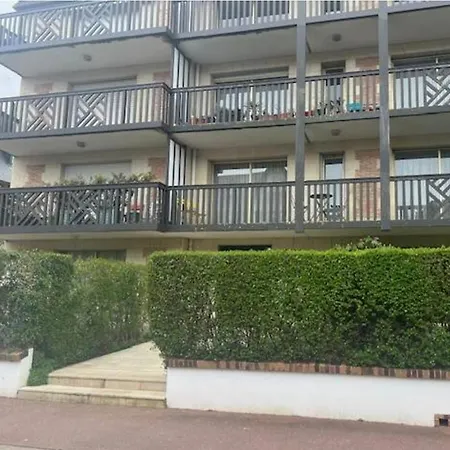 Апартаменты Avec Jardin Prive A